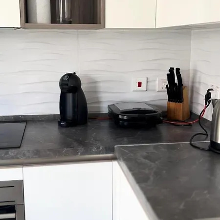 Apartment Balluta Bay Escape 200M Away *