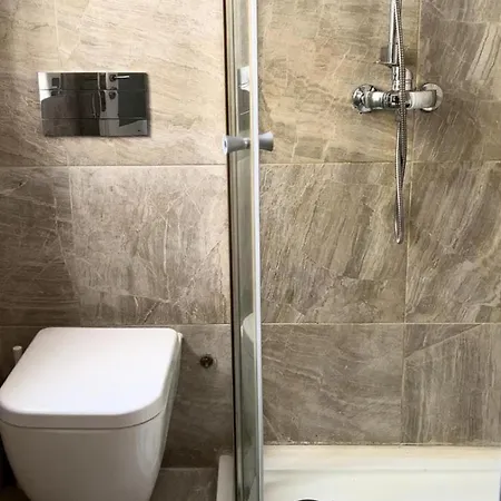 Apartment Balluta Bay Escape 200M Away Sliema