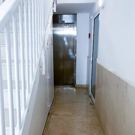 Balluta Bay Escape 200m Away