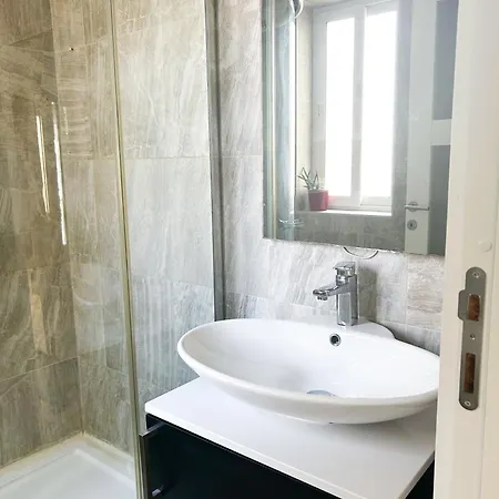 Balluta Bay Escape 200m Away Sliema