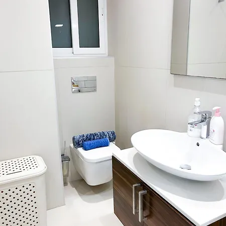 Balluta Bay Escape 200m Away Apartment *