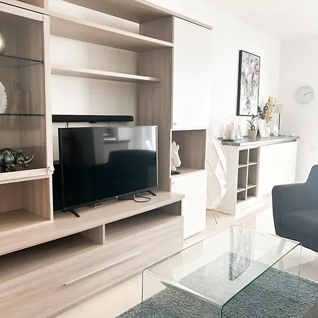 Balluta Bay Escape 200m Away Sliema