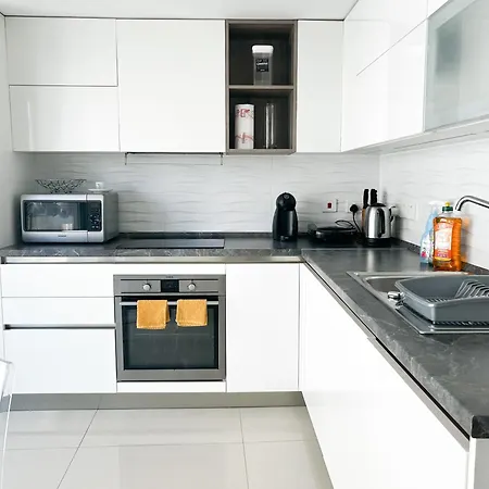 Balluta Bay Escape 200m Away